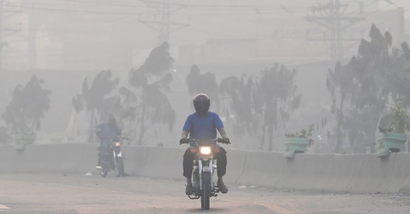 Lahore air pollution hits historic high, forcing school closures 