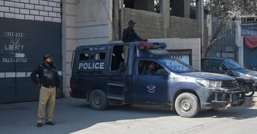 Two Chinese nationals shot and injured in southern Pakistan