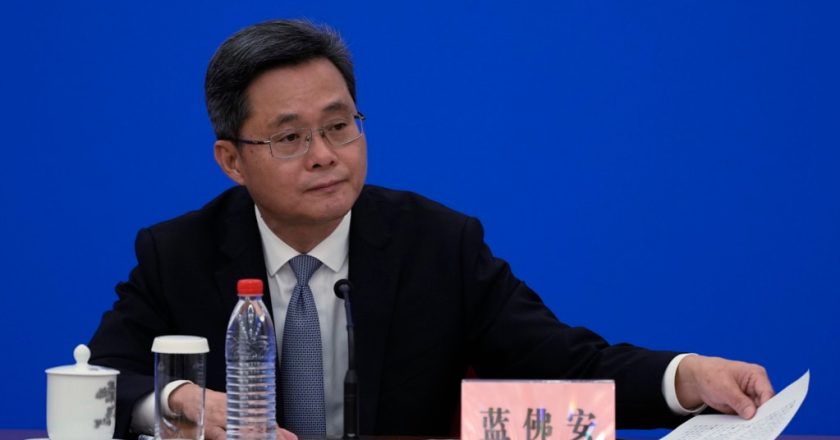 China approves $840B plan to refinance local government debt, boost slowing economy 