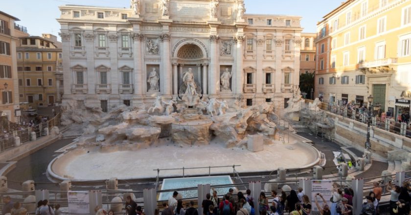 Tourists in Rome have walkway to Trevi Fountain but can't toss coins into it