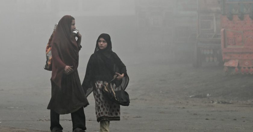 UN warns 11 million children in Pakistan face toxic air dangers