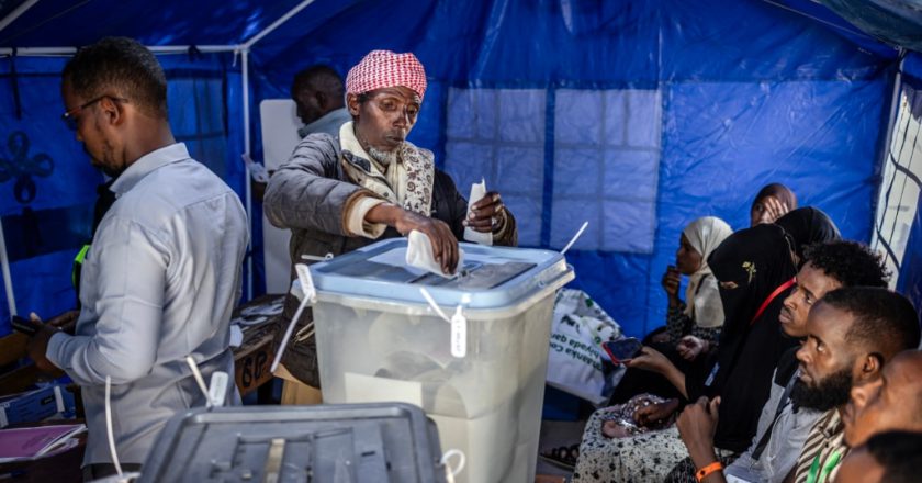 Western diplomats urge Somaliland leaders to accept election results