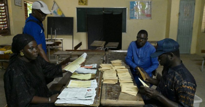 Senegal counts votes as new leaders eye parliamentary win