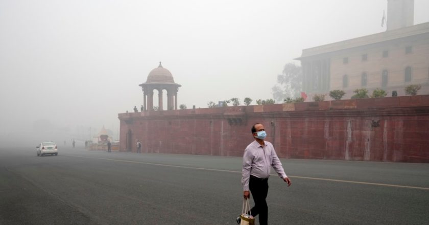 India's capital chokes as air pollution levels hit 50 times the safe limit 