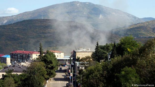 Armenia, Azerbaijan begin Nagorno-Karabakh peace talks